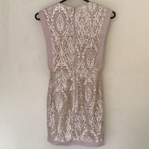 ❗️SALE❗️ISLA nude pink dress - Picture 2 of 5